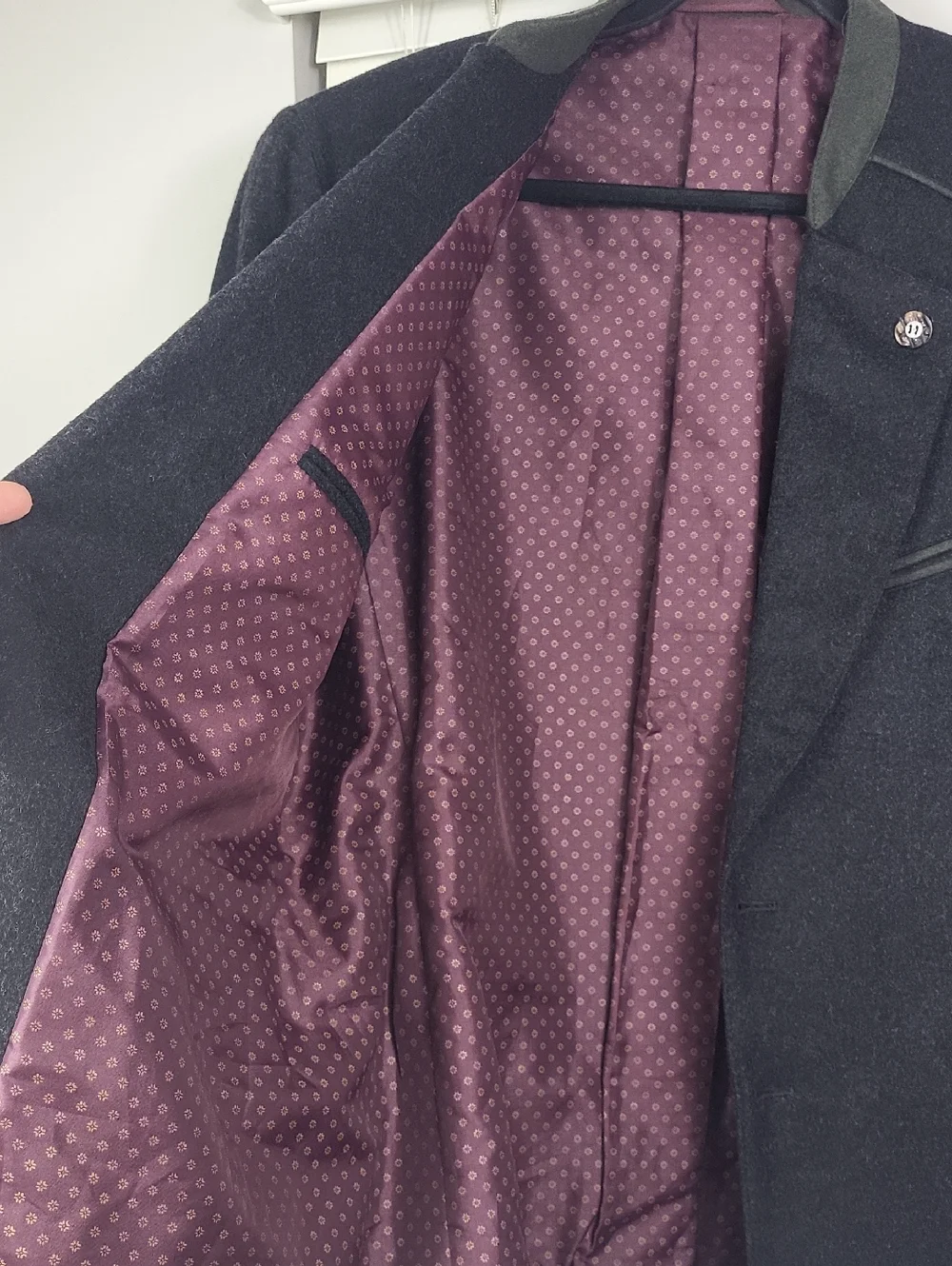 Vintage Michel Luzzi Linea Uomo Tyrol Men's Charcoal Grey Blazer. Size L